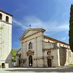 Caveromane Apartman *