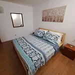 Caveromane Póla
