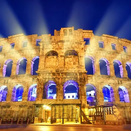 Caveromane Apartment Pula